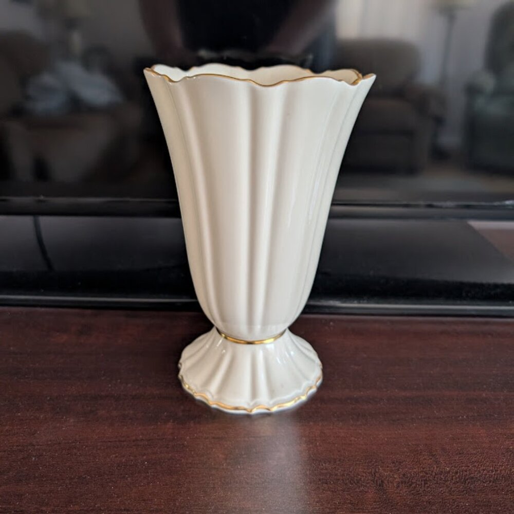 Lenox Symphony Made in USA Vase New with Gold Rims